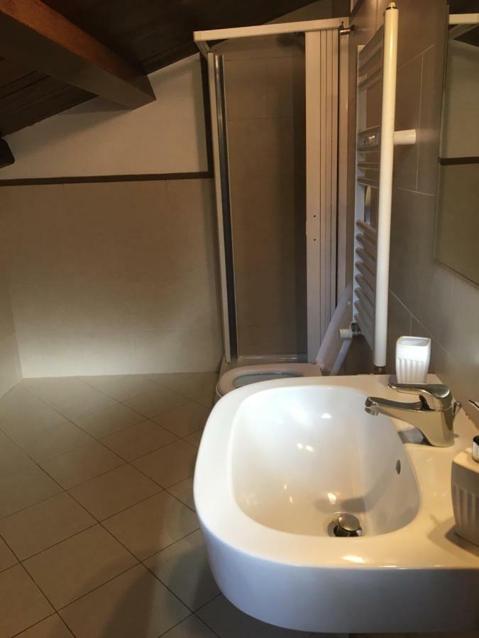 Bb Il Re Alla Reginella Guest House Rome Buitenkant foto